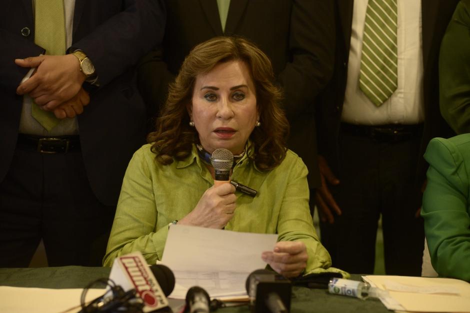 Sandra Torres viaja por diferentes lugares en el pa&iacute;s para organizar las bases de su partido la UNE. (Foto: Fabricio Alonzo/Soy502)