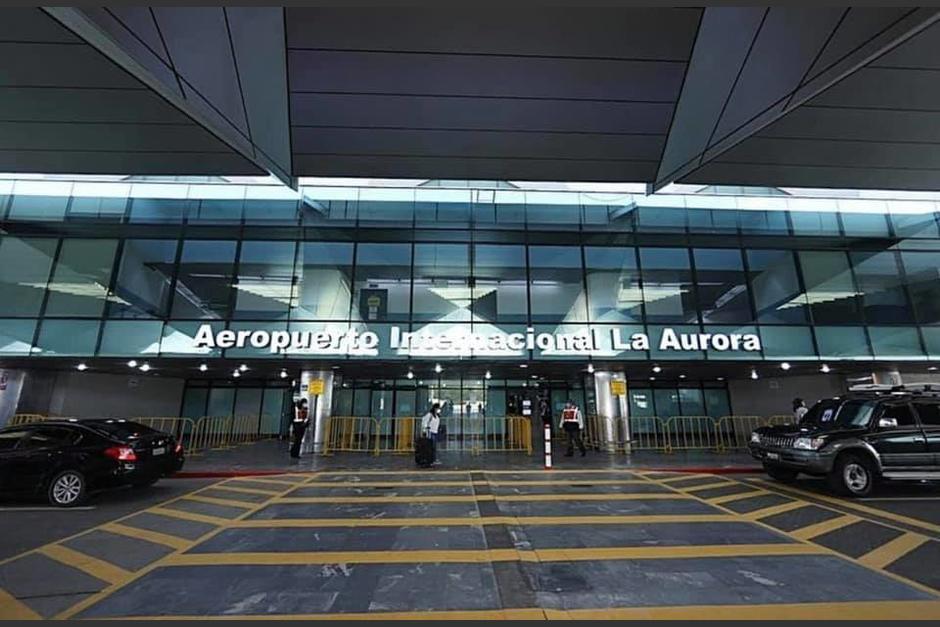 Extranjero habría sido víctima de robo por parte de un agente de la Policía Nacional Civil (PNC) en el Aeropuerto Internacional La Aurora. (Foto ilustrativa: Archivo/Soy502)