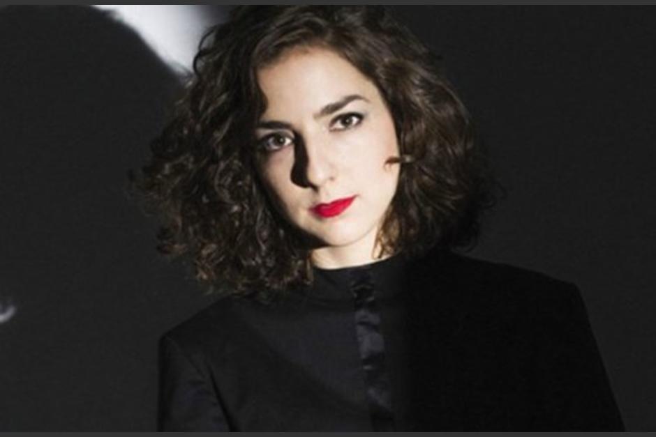 La cantante francesa creó una canción sobre Xela. (Fotos: Instagram)