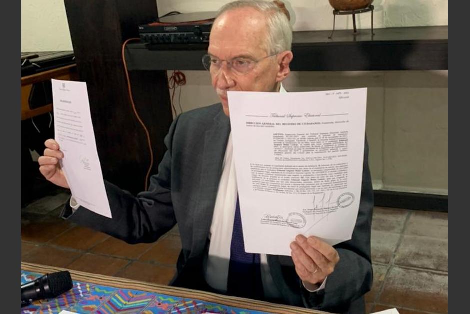 El excandidato a la presidente Edmond Mulet ofreci&oacute; una conferencia de prensa para rechazar advertencia del TSE. (Foto: Cortes&iacute;a)
