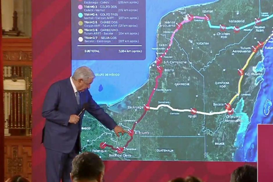 El presidente de México explica la ruta del Tren Maya. (Foto: captura de video)&nbsp;
