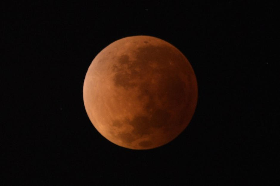 Una "Luna roja", eclipse lunar y una lluvia de estrellas se esperan que sucedan durante las noches de mayo. (Foto: Archivo/Soy502)