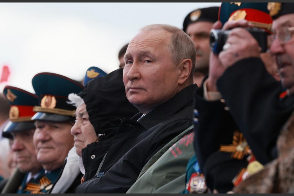 Vladimir Putin&nbsp;justifica la guerra en Ucrania durante la celebración de la victoria de 1945 contra los nazis. (Foto: AFP)
