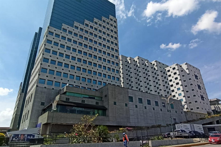 Un incendio ocurri&oacute; dentro del centro comercial Tikal Futura. El siniestro fue controlado en su totalidad. (Foto:Wilder L&oacute;pez/Soy502)