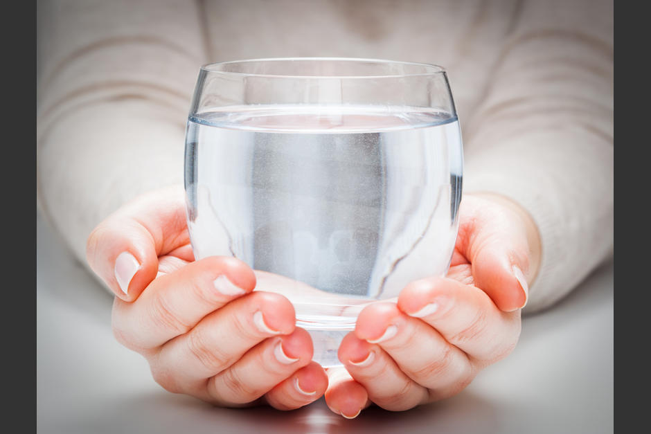 Harvard determin&oacute; cu&aacute;les son las bebidas m&aacute;s saludables como el agua. (Foto: Shutterstock)