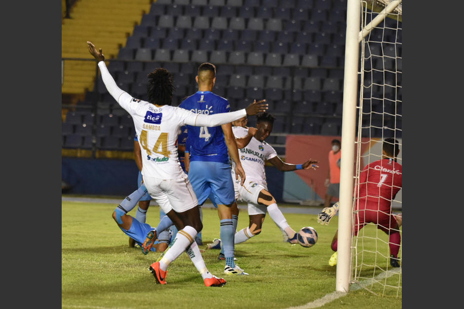 Los Cremas logran avanzar a la semifinal, pero preocupa su falta de gol. (Foto: CremasOficial)