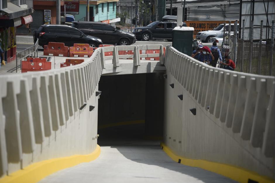 Este es el nuevo paso a desnivel que será inaugurado en San Lucas. (Foto: Wilder López/Soy502)