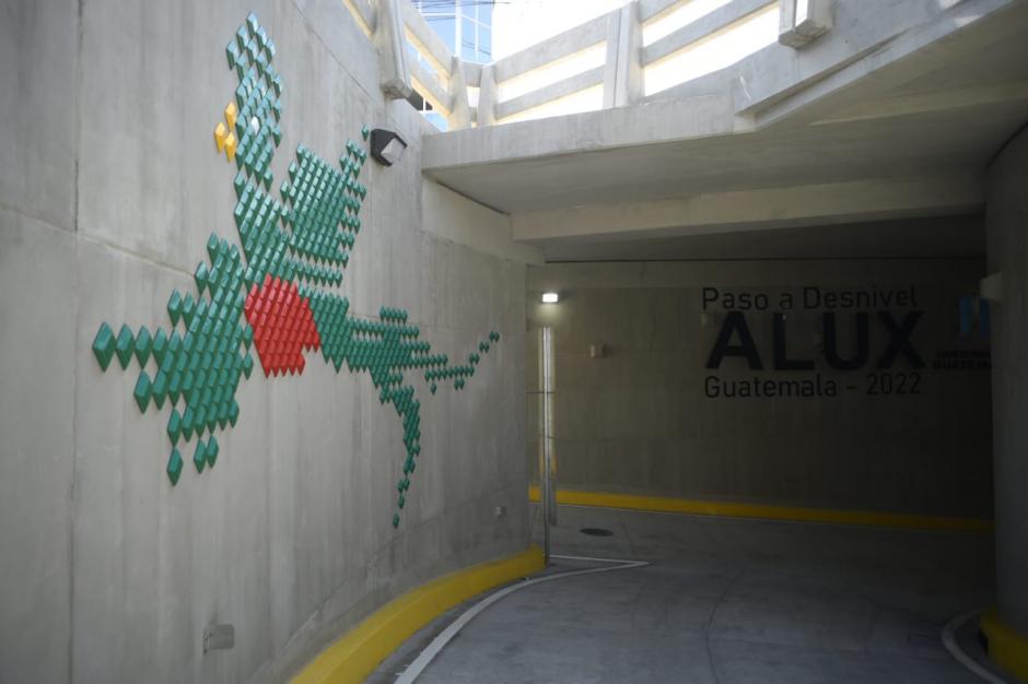 El paso a desnivel "Alux", ubicado en la ruta Interamericana y San Lucas Sacatepéquez estará abierto para los conductores.  (Foto: Wilder López/Soy502)