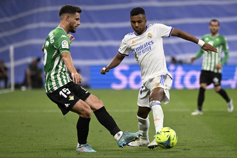 Los campeones de Liga y Copa del Rey ofrecieron un partido sin mayores emociones en el cierre de LaLiga. (Foto: AFP)