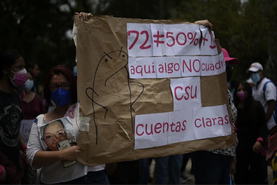 Estudiantes manifestaron el viernes pasado exigiendo la nulidad de la elecci&oacute;n del Rector de la USAC. (Foto: Wilder L&oacute;pez)&nbsp;