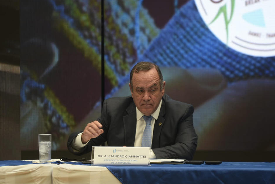 El presidente Alejandro Giammattei dijo que evalúa retirar USAID de Guatemala y señaló que el embajador de Estados Unidos quiere derrocarlo. (Foto: Wilder López/Soy502)