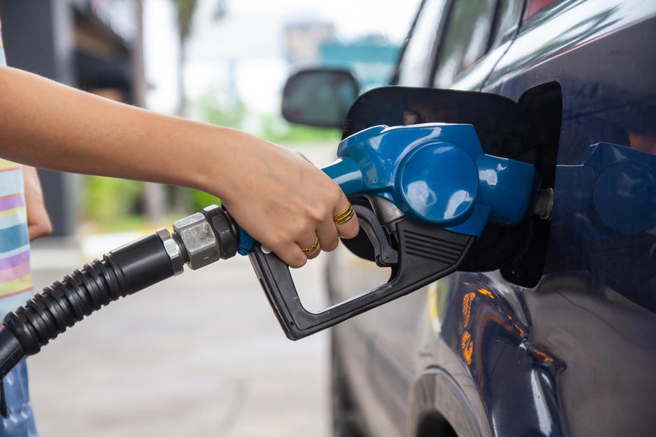 Los precios de la gasolina se han mantenido estables. (Foto: archivo/Soy502)