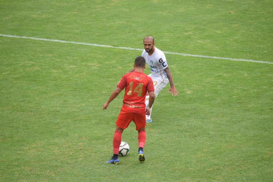 Comunicaciones y Municipal definirán al nuevo monarca del fútbol nacional. (Foto: Liga GT)