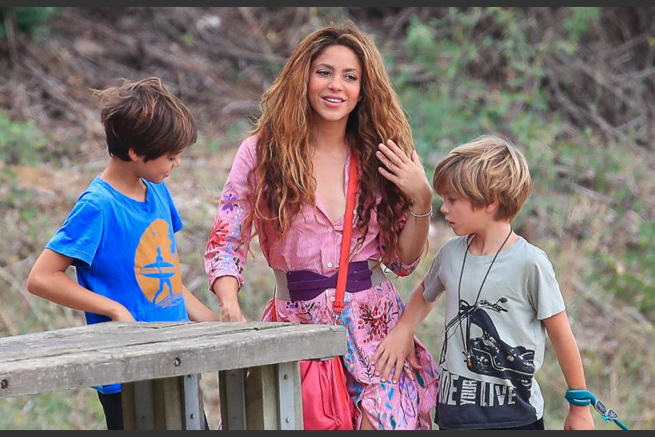 Shakira se mudar&aacute; a vivir con sus hijos a Miami. (Foto: Univision)