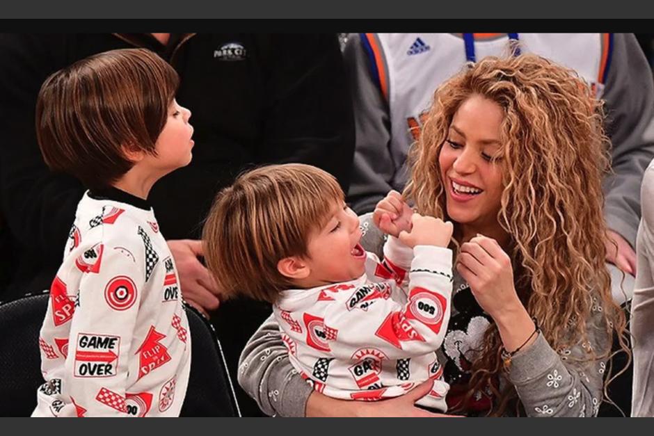 Shakira estaría en busca de una niñera para sus hijos Sasha y Milan. (Foto: Infobae)