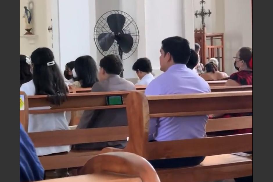 El curioso incidente se produjo durante el partido entre Qatar contra Ecuador. (Captura Video)