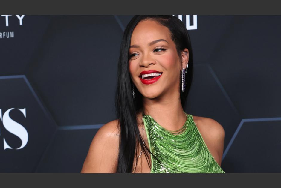 Un video de la cantante Rihanna escandalizó las redes sociales en las últimas horas. (Foto: Billboard)