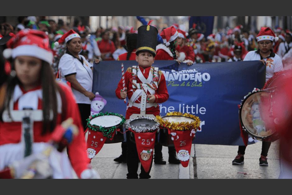 De esta forma podrás participar en el desfile navideño de bandas