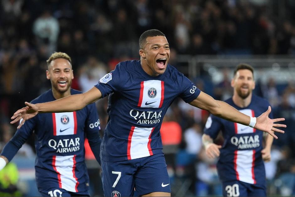 Messi y Mbapp&eacute; lideraron al PSG, le dieron el triunfo y vuelven a la cima de la tabla de la Ligue 1. (Foto: AFP)