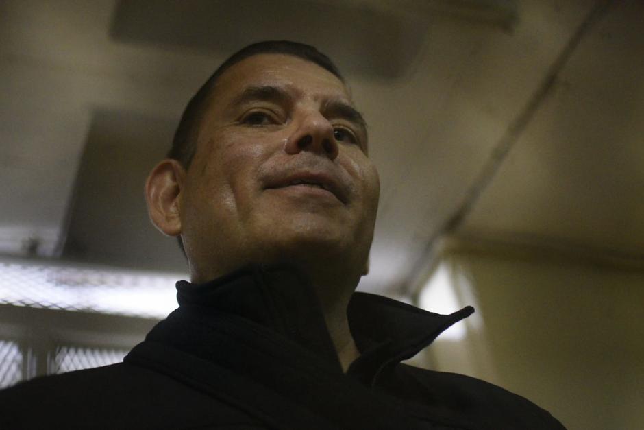 Manuel Baldizón llegó a Torre de Tribunales para su audiencia de primera declaración. (Foto: Wilder López/Soy502)