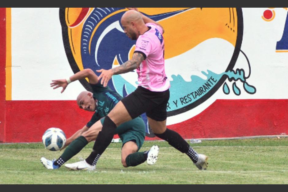 Municipal e Iztapa se fueron a los golpes al finalizar el encuentro. (Foto: Nuestro Diario)