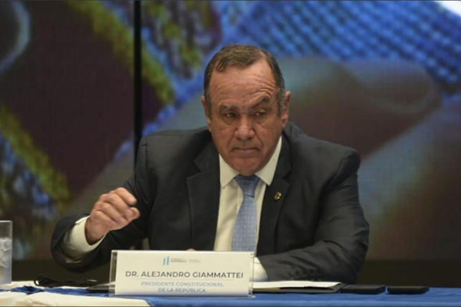 El presidente Alejandro Giammattei está entre los peor calificados en Latinoamérica. (Foto: Archivo/Soy502)