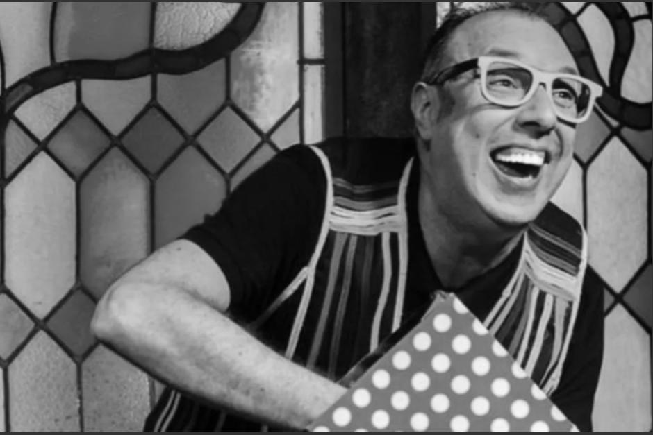 El mago español, Arsenio Puro, murió mientras brindaba un show en España. (Foto: La Visión)