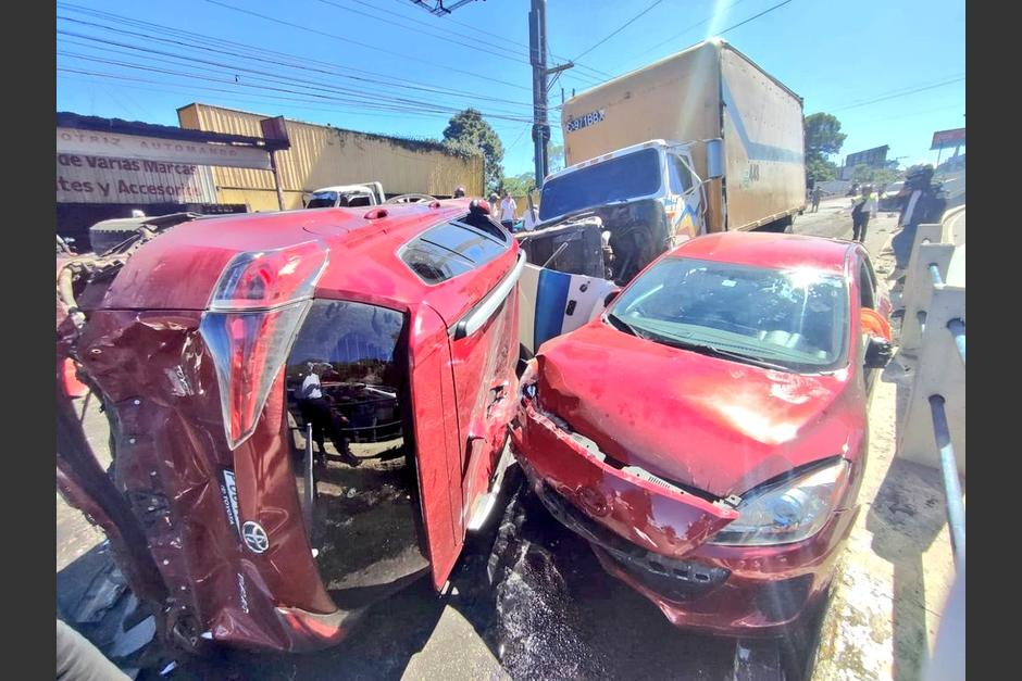 Accidentes m&uacute;ltiples han ocurrido entre los kil&oacute;metros 18 y 19. (Foto: redes sociales)