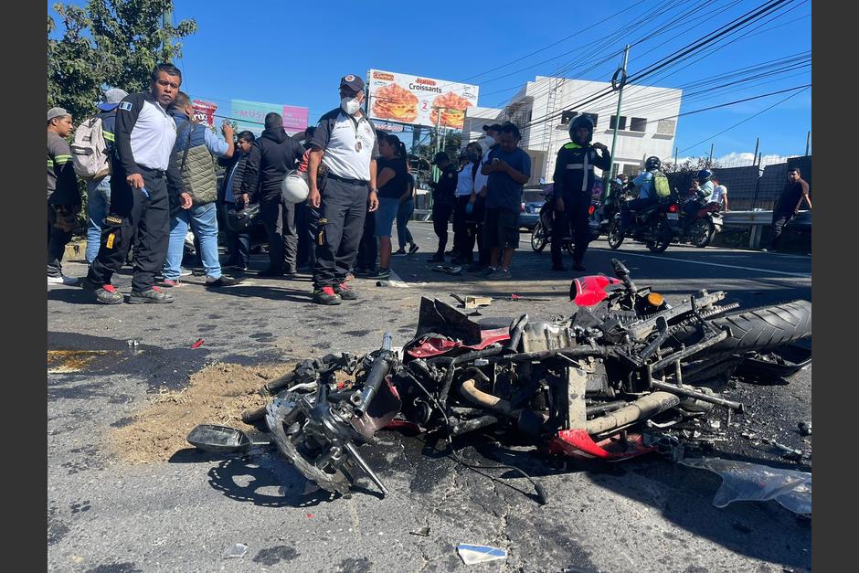 Tres de las personas heridas en un aparatoso accidente en la ruta Interamericana ya fueron identificadas. (Foto: Bomberos Voluntarios)
