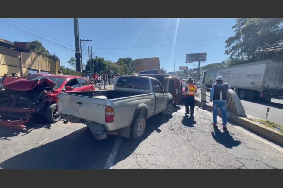 Una cámara de seguridad captó el momento en que ocurrió el aparatoso accidente de tránsito en la ruta Interamericana. (Foto: Captura de video)