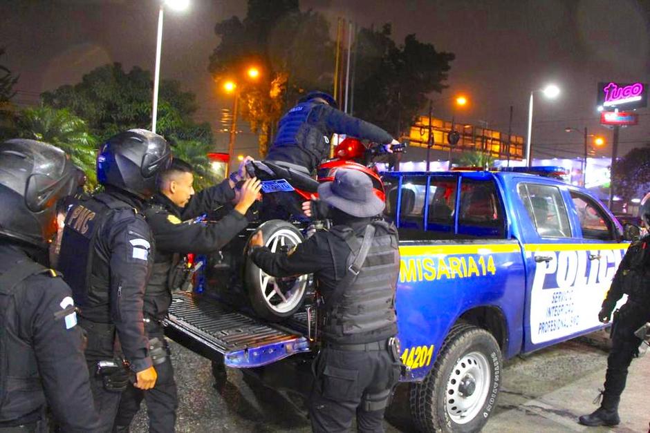 Algunas motocicletas fueron consignadas por las autoridades por no portar la documentaci&oacute;n respectiva. (Foto: Tr&aacute;nsito PNC)