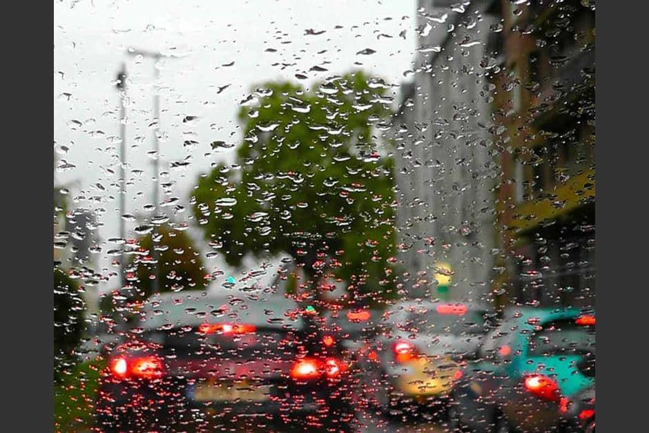 Fuertes lluvias causaron estragos y congestionamiento vial en la ciudad de Guatemala. (Foto: Archivo/Soy502)