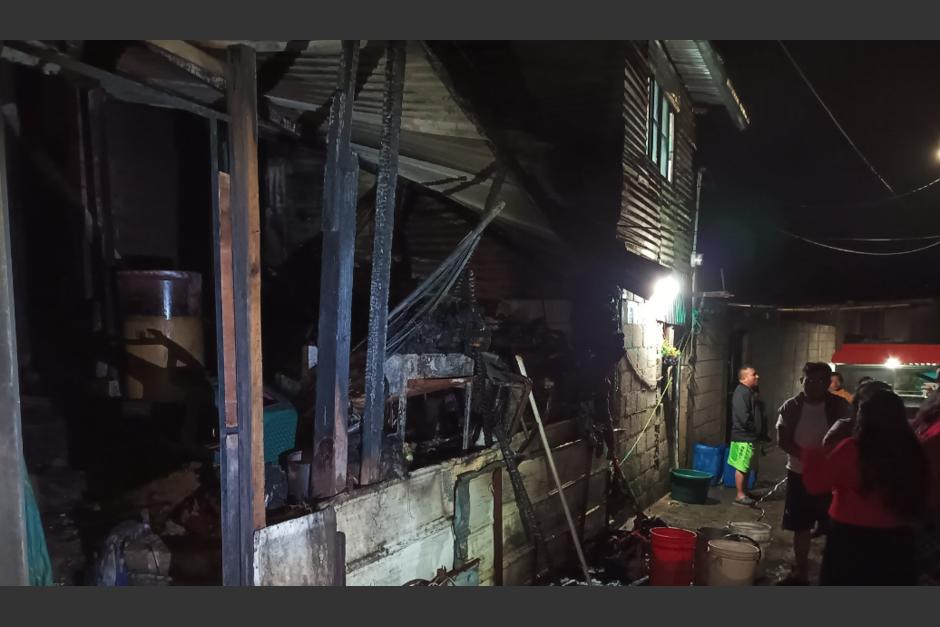 12 miembros de una familia murieron en un incendio. (Foto: CBV)&nbsp;