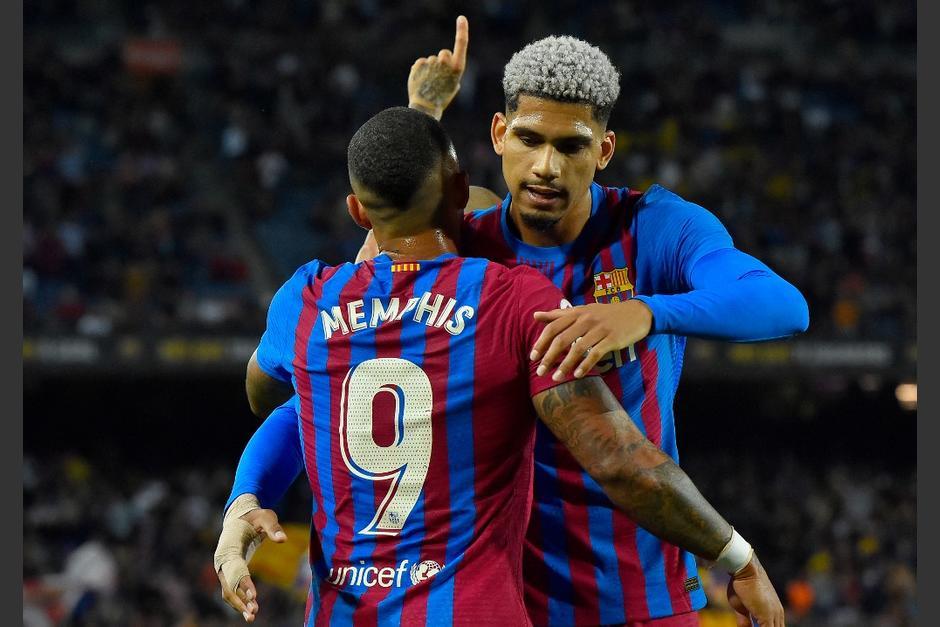 Ronald Ara&uacute;jo sali&oacute; lesionado del partido de la selecci&oacute;n uruguaya. (Foto: AFP)&nbsp;