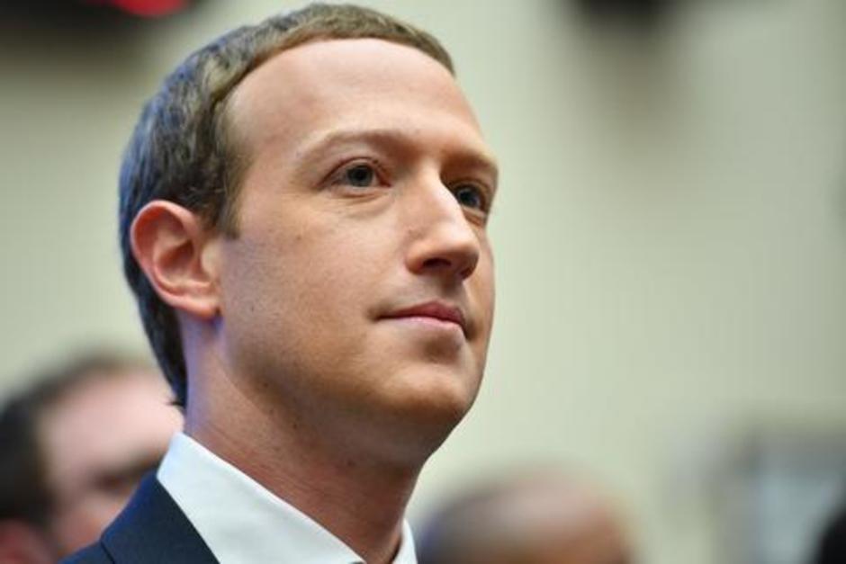 Mark Zuckerberg se aleja cada vez más de los más ricos del Planeta. (Foto: archivo/Soy502)