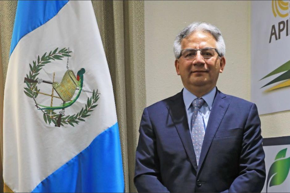 José Ángel López Camposeco fue juramentado por el presidente Alejandro Giammattei como ministro de Agricultura el 14 de abril del 2020. (Foto: Ejecutivo)