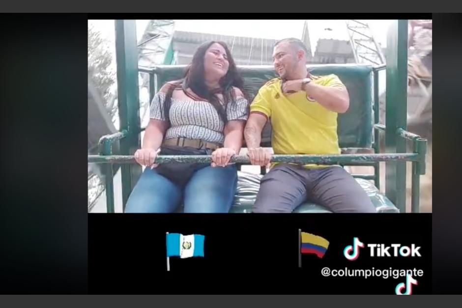 Colombiano le propone matrimonio a una guatemalteca en el columpio gigante de Olapa, Chiquimula. (Foto: captura de pantalla)&nbsp;