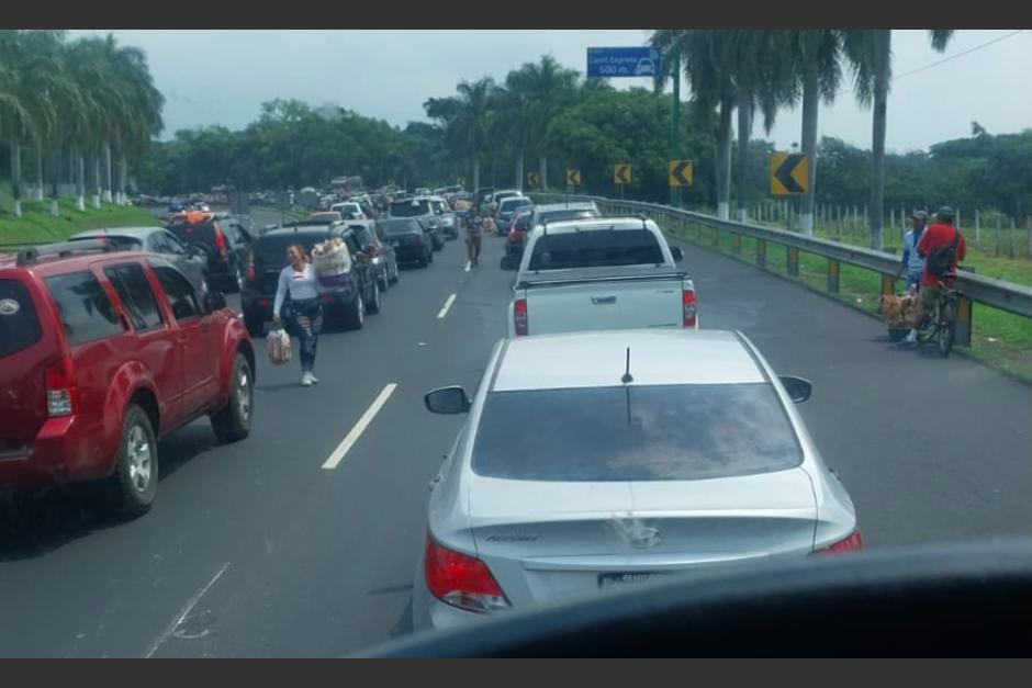 Cientos de guatemaltecos regresan este s&aacute;bado del Pac&iacute;fico. (Foto: captura video)&nbsp;
