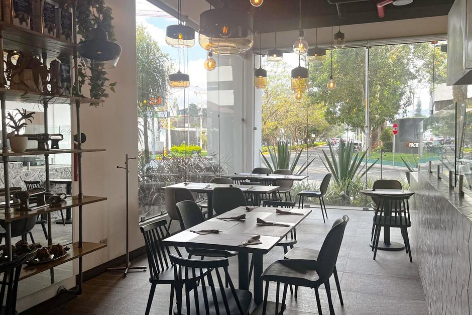 Adem&aacute;s de su oferta gastron&oacute;mica, Di Gianca tambi&eacute;n ofrece talleres de cocina variados todas las semanas. (Foto: Andrea Meza/Soy502)