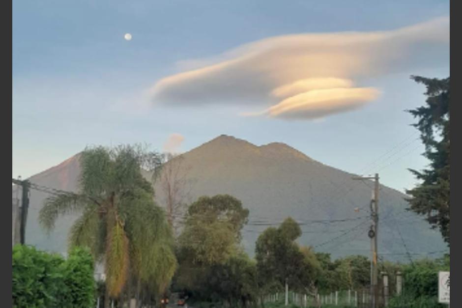 La formación de nubes llamó la atención de residentes e internautas. (Foto: NoticiasXtraGuatemala)
