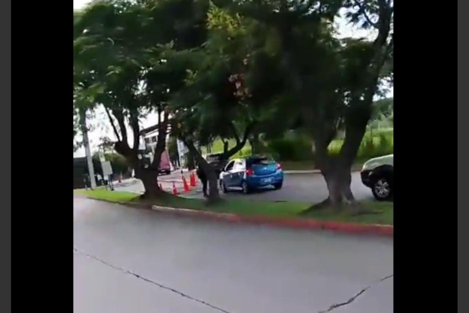 Vecinos de Villa Nueva externaron preocupación por formación de grietas en zona residencial. (Foto: captura de pantalla)&nbsp;