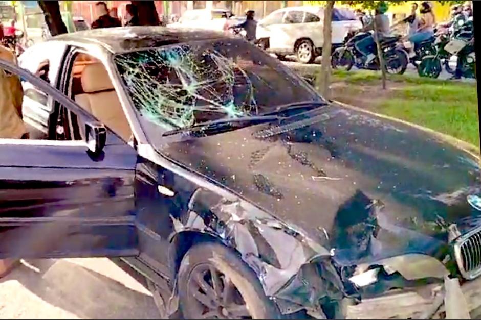 Un conductor es acusado de haber atropellado a por lo menos tres motoristas en distintos puntos de la calzada Roosevelt. (Foto: Am&iacute;lcar Montejo)