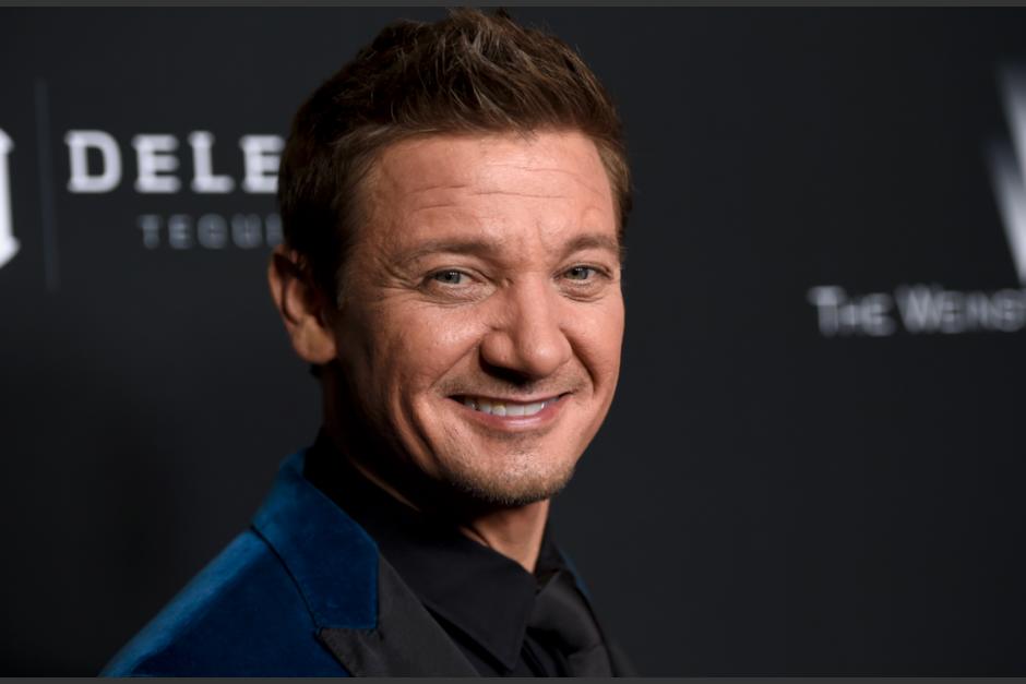 Jeremy Renner fue trasladado en helicóptero a un hospital. (Foto: KOLO)