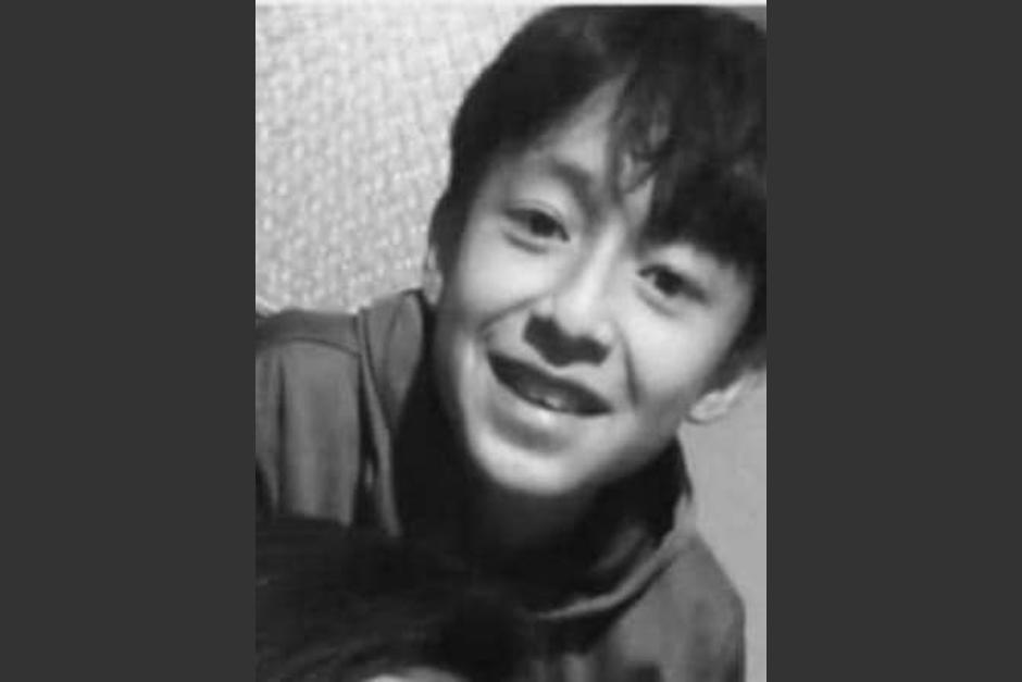 Este s&aacute;bado familiares y amigos le dieron el &uacute;ltimo adi&oacute;s a Yostin Padilla, quien muri&oacute; en Fraijanes. (Foto: Redes Sociales)