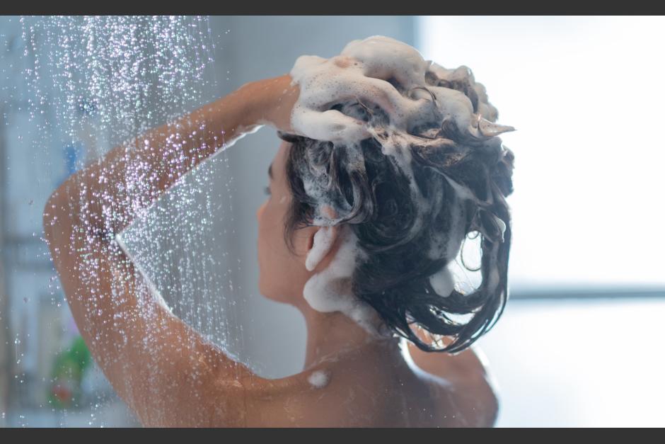 Lavarse el cabello correctamente es importante para la buena higiene. (Foto: El Mundo)