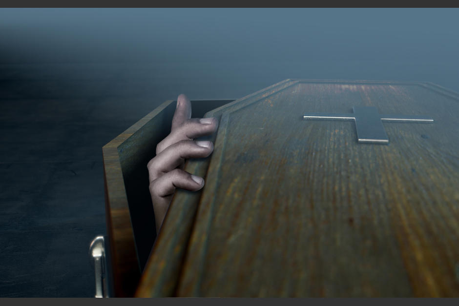 Un hombre fue sorprendido cuando intentaba huir desde El Salvador hacia Guatemala, escondido en un f&eacute;retro. (Foto: Shutterstock)