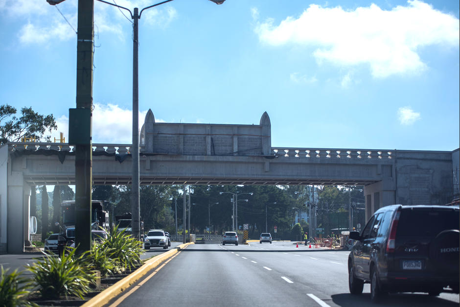 La pasarela era una obra que a&ntilde;oraban los peatones del sector. (Foto: Wilder L&oacute;pez/Soy502)