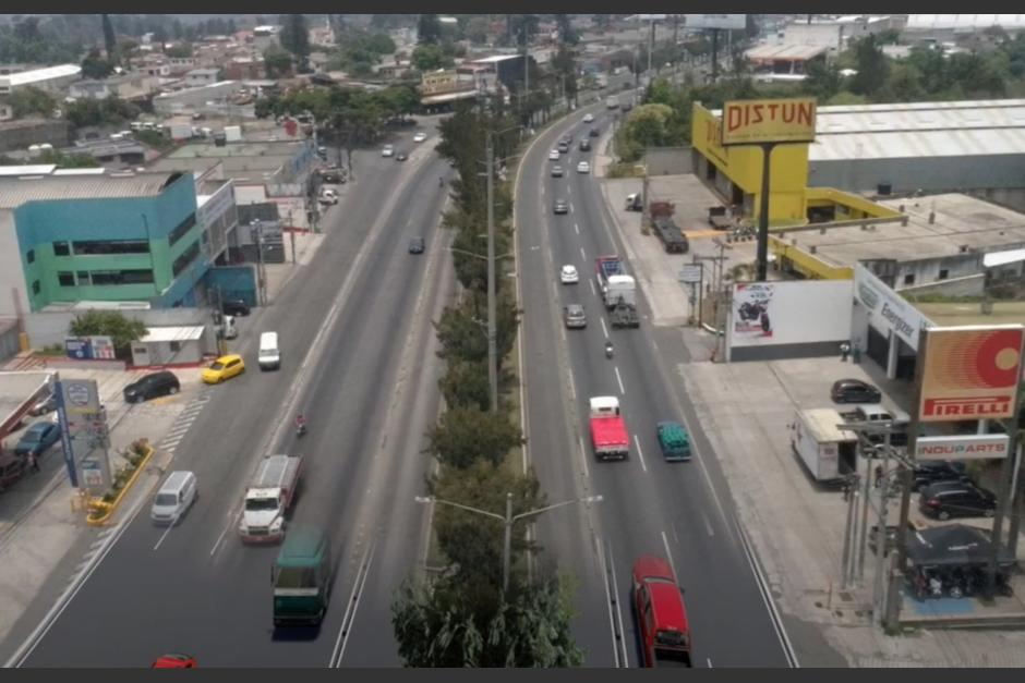 La obra podr&iacute;a impactar durante su ejecuci&oacute;n en la movilidad en ambas pistas de la calzada Aguilar Batres. (Foto: Captura Video)