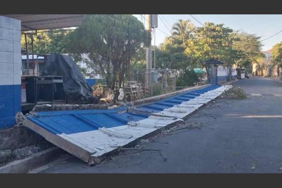 Algunas paredes han ca&iacute;do a causa de los sismos. (Foto: El Salvador)