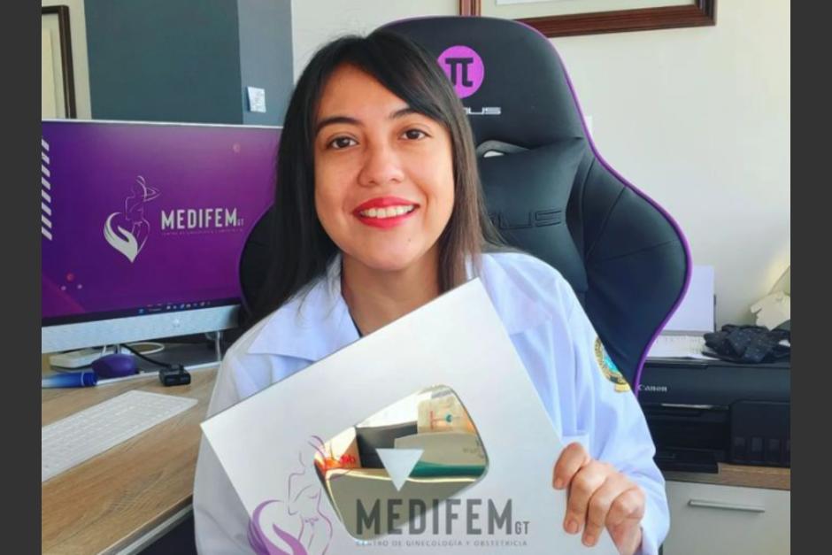 Alejandra Andrino es una doctora guatemalteca que comparte contenido educativo en sus redes sociales. (Foto: Instagram/Medifemgt)
